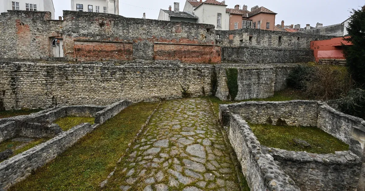 A titokzatos római kori út, amelyen a mai napig utazunk