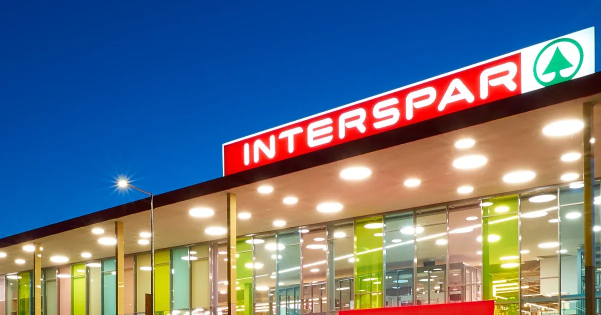30 Ă©ve egyĂŒtt â az INTERSPAR mĂșltja, jelene Ă©s jövĆje (x)