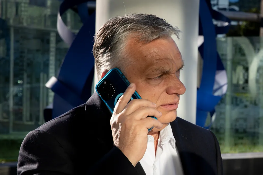 Orbán: Indulnak a sajtóperek!