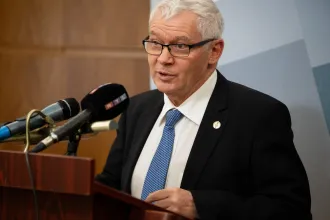 Az ügyészség „nem kívánja kommentálni” a Polt Pétert érintő találgatásokat