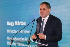 Nagy Márton beavatkozna a lakásbiztosítási díjakba is