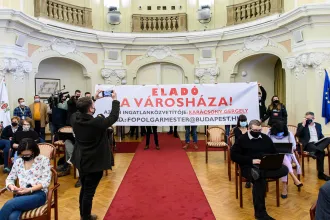 Vádat emeltek a „Városháza-ügyben”: az ügyészség szerint sem akarta eladni az épületet a főváros