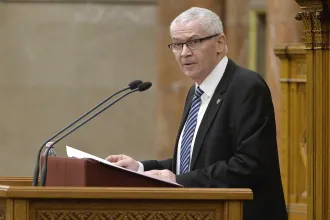 24.hu: Leválthatják Polt Pétert, aki így az Alkotmánybíróság új elnöke lehet