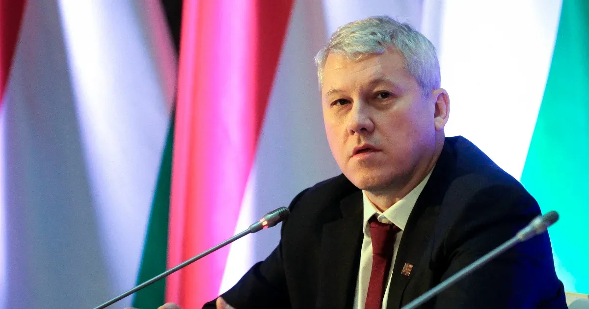 Már meg is van, ki vezeti Romániát másfél hónapig