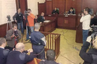 Meg akarta ölni a nővérét, 20 év fegyházra ítélték K. Andrást, aki 2006-ban brutálisan megölte Pénzes Henriettát