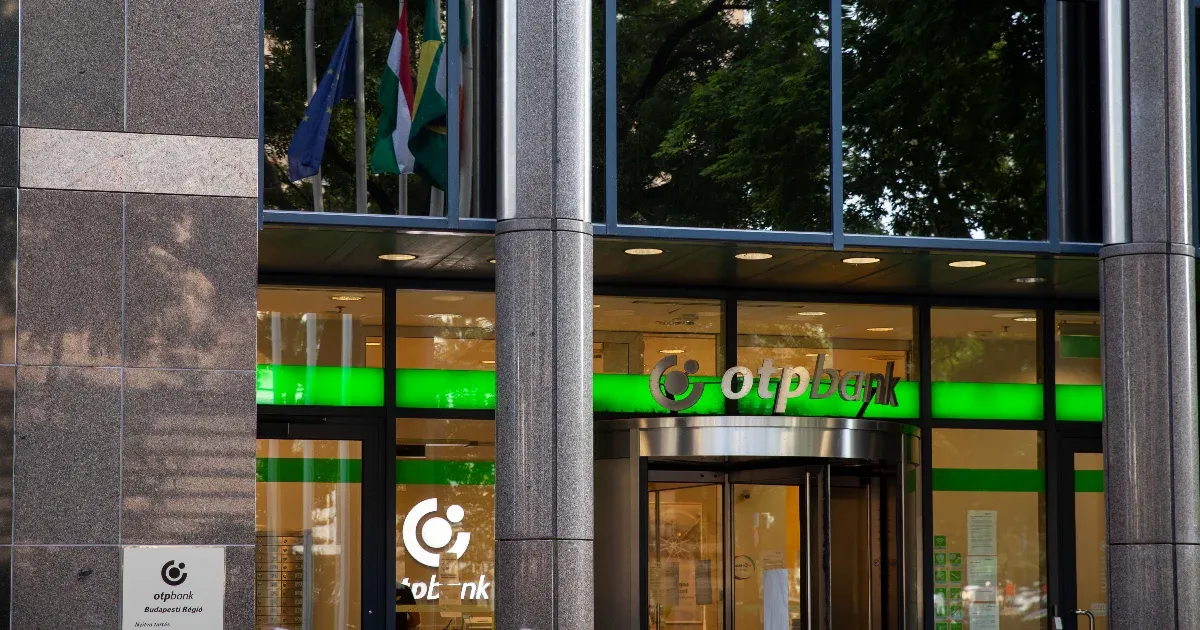 Az OTP elmagyarázta, szerinte miĂ©rt nem vonatkozik a szerzĹ‘dĂ©sei többsĂ©gĂ©re a devizahiteles ĂĽgyben hozott ĂtĂ©let