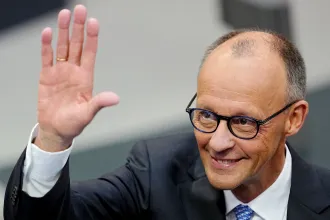 Másodszorra sikerült, Friedrich Merzet kancellárrá választották
