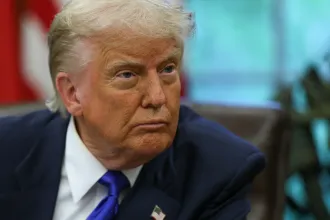 Nem bombázza tovább a jemeni célpontokat az Egyesült Államok, Trump szerint a húszik kapituláltak