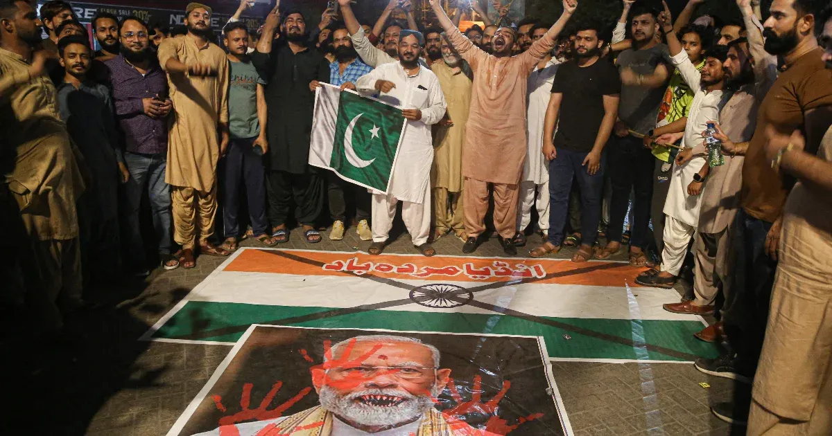 A háború szélére sodródott India és Pakisztán, évtizedek óta nem volt ilyen súlyos a helyzet