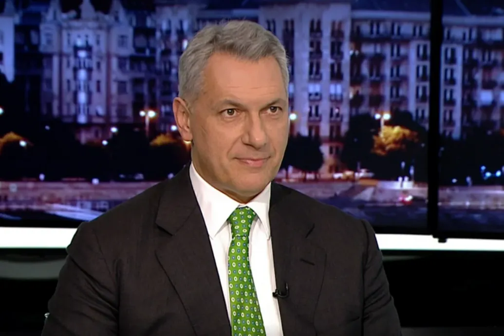 Lázár szerint ők nem terveznek jogi akadályokat gördíteni Magyar Péterék választási indulása elé