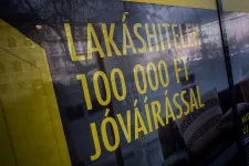 A fogyasztás csökkent, a hitelfelvétel viszont rekordot döntött márciusban