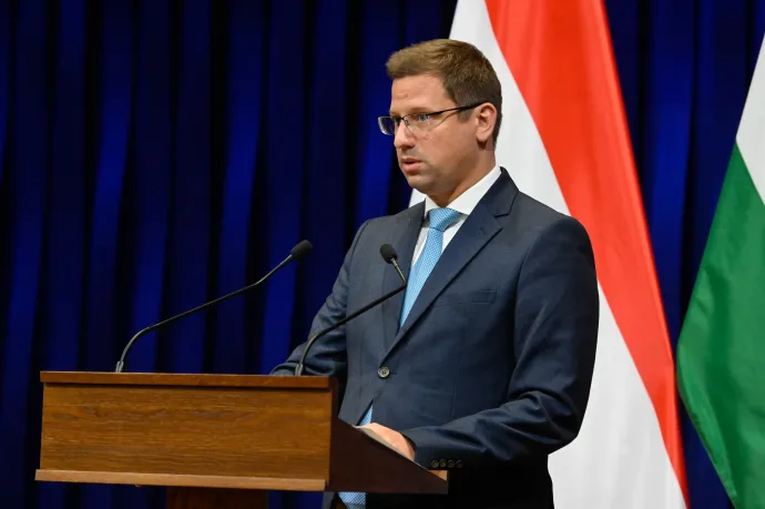 Ez egy lepkefing, mondta Gulyás Gergely a Magyar Péter által bemutatott hangfelvételről