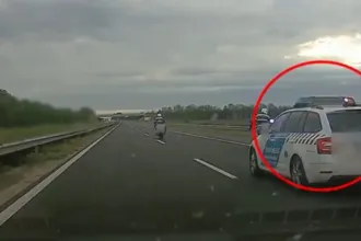 Jogsi nélkül, körözött autóval menekült ittasan 100 kilométert a rendőrök elől egy borsodi férfi,