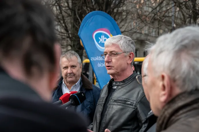 A DK közössége szerint Gyurcsány Ferenc volt az ország legjobb és legtisztességesebb miniszterelnöke