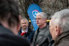 A DK közössége szerint Gyurcsány Ferenc volt az ország legjobb és legtisztességesebb miniszterelnöke