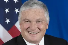 Volt amerikai nagykövet: Egy szélsőséges jelölt Romániát kivezetné az EU-ból és a NATO-ból