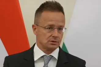 Szijjártó óvatossággal kezelendő propagandának nevezte a kémkedés miatt letartóztatott magyar ügynökök ügyét