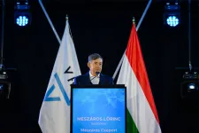 7 milliárd forintnál kevesebbre becsülte az állam, már 11 milliárdnál tart a bicskei vasútállomás fejlesztése
