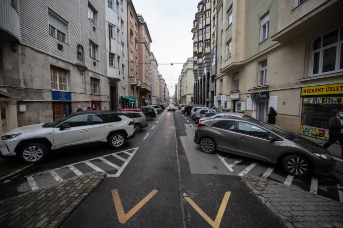 Megvizsgálták, elűzi-e az autókat az utcákról, ha jelentősen megemelik a lakossági parkolási díjat
