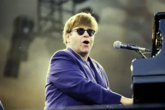 Dua Lipa és Elton John is a brit miniszterelnökhöz fordult a mesterséges intelligencia miatt