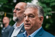 Akkor is meg kell állítanunk Simiont, ha Orbán őt dicséri, és az RMDSZ hallgat