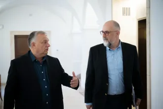 Orbán Viktor felhívta az RMDSZ elnökét, miután az elítélte a szélsőjobboldali George Simiont