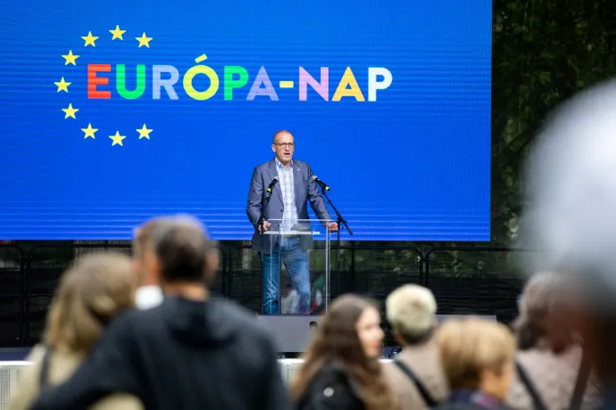 Tarr: Sokan mondják, hogy Brüsszel diktál, de én azt látom, Brüsszel dönt, és mi is ott ülünk az asztalnál