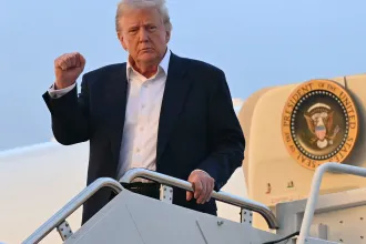A katari királyi családtól kaphat ajándékba új elnöki különgépet a Trump-kormányzat
