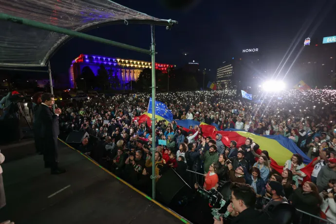 20 ezer ember gyűlt össze Bukarestben Nicușor Dan támogatására