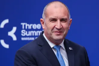 Népszavazással késleltetné az euró bevezetését a bolgár elnök