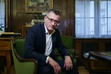 A 444 szerint több jel is arra utal, hogy a BKV vezérigazgatója nem egészen az, aminek elsőre látszik