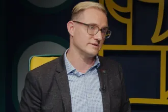 Lakner Zoltán: Orbán azért támogatja Simiont, mert vétópartnerre van szüksége