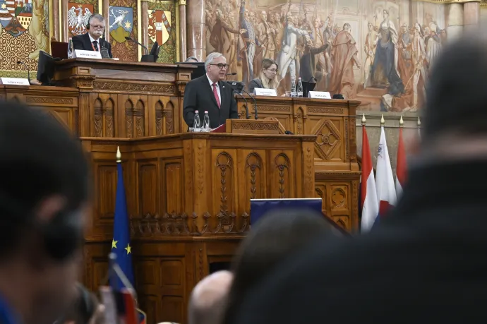 Walter Rosenkranz, az osztrák Nemzeti Tanács elnöke beszédet mond az Európai Unió Tanácsa 2024. második félévi magyar elnökségéhez kapcsolódó parlamenti eseményeinek sorát záró, az EU parlamenti elnökeinek konferenciáján az Országház Felsőházi termében 2025. május 12-én – Fotó: Koszticsák Szilárd / MTI