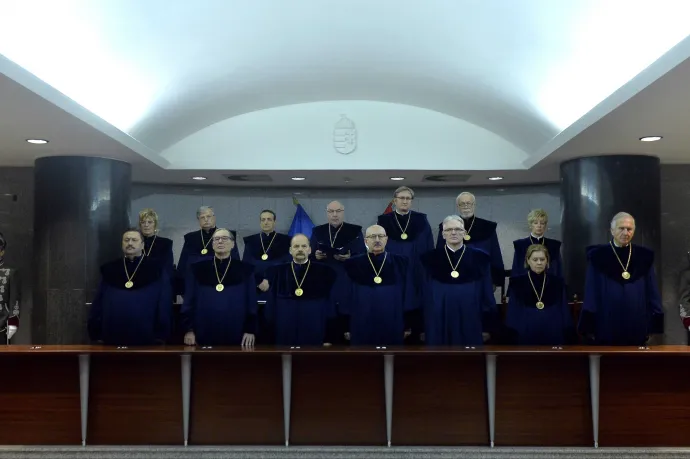 Három kiadó hely van, abból kettő a Fideszé, de befigyel a Mi Hazánk is