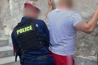 Négymillió forintot fizetett egy nő, hogy válófélben lévő férjét megverjék és drogot rejtsenek el nála