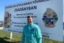 Megalakult a Duna Párt, a DK-ból kizárt Leel-Őssy szerint nem bizniszpártról van szó