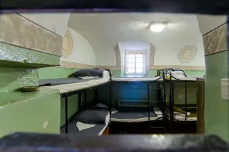 Rühös lett egy fogvatartott a tököli fiatalkorúak börtönében
