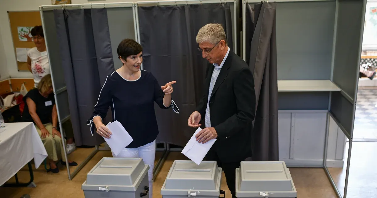 Három lakáson és egy cégen osztozkodik majd Gyurcsány Ferenc és Dobrev Klára a válásnál