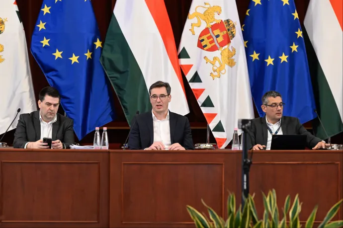 A Tisza Párt szerint Karácsonynak a BKV teljes vezetőségét le kellene váltania