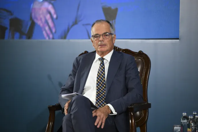 Simor András 12+1 pontban foglalta össze, hogy szerinte mitől sikertelen Orbán gazdaságpolitikája