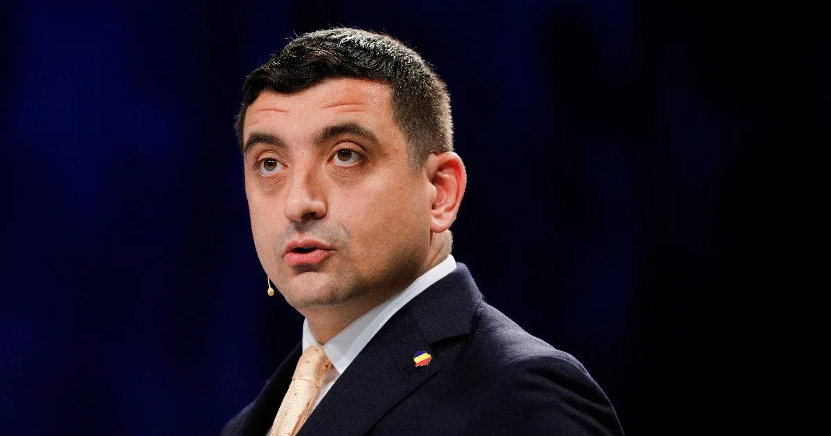 Orbán dicsérő szavaival kampányol a román szélsőjobboldali elnökjelölt, George Simion