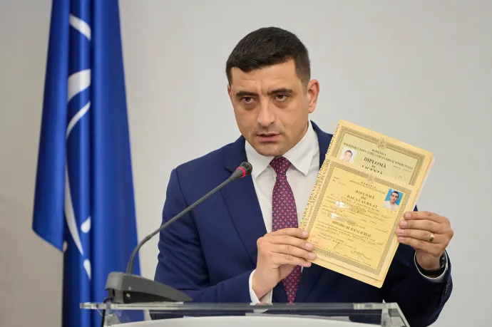 Elmenekült az újságírói kérdések elől George Simion, aki az elnökjelölti vita után meglebegtette diplomáit