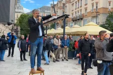 Hadházy Ákos: Minden hatalomra lehet nyomást gyakorolni, csak elszántság kérdése