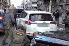 A kiutasított ukrán diplomaták egyikének célpontja az a Hilarion volt, aki a moszkvai Kirill pátriárka bizalmasa
