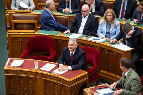 MKKP: Most a Fidesz a szabadságjogaikkal élő embereket másodrendű állampolgárrá teszi