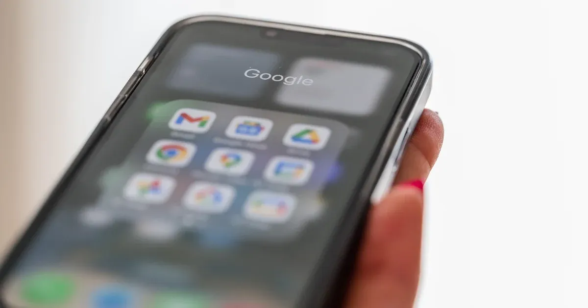 Nálunk is érkezhetnek majd vészhelyzeti riasztások a mobiltelefonokra