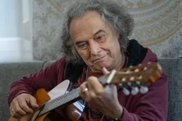 Laár András kilép a KFT-ből