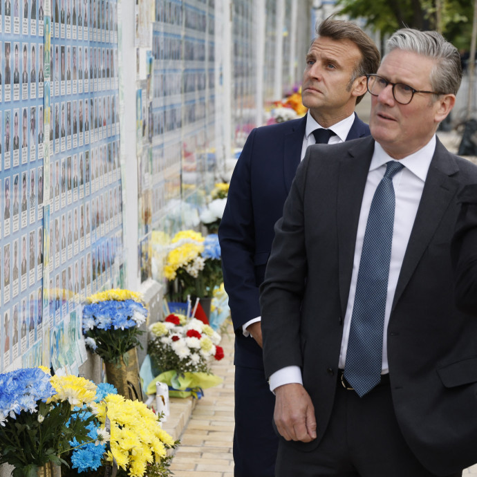 Zakatol a háború, dübörög a diplomácia, az orosz gazdaság köhög