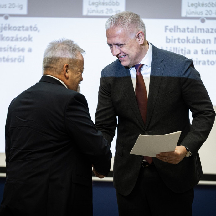 Olyan lassú a Demján 1+1, hogy idén már biztos nem pörgeti fel a gazdaságot