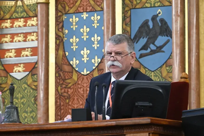 Kövér László: Mi szégyelljük, hogy Magyar Péter közénk keveredhetett